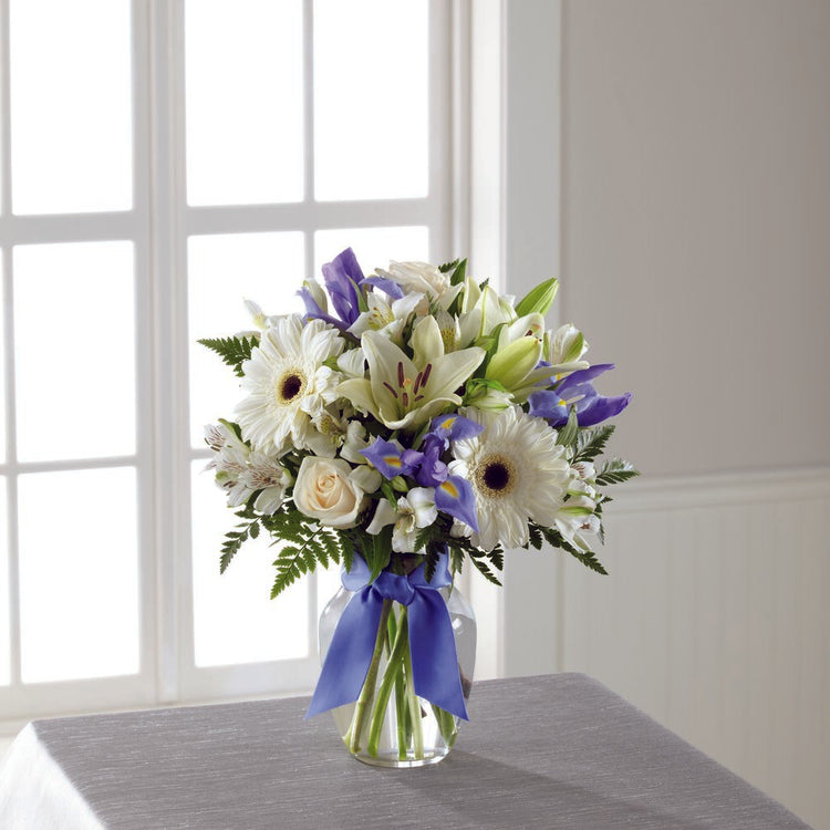 Miracle's Light Hanukkah Bouquet